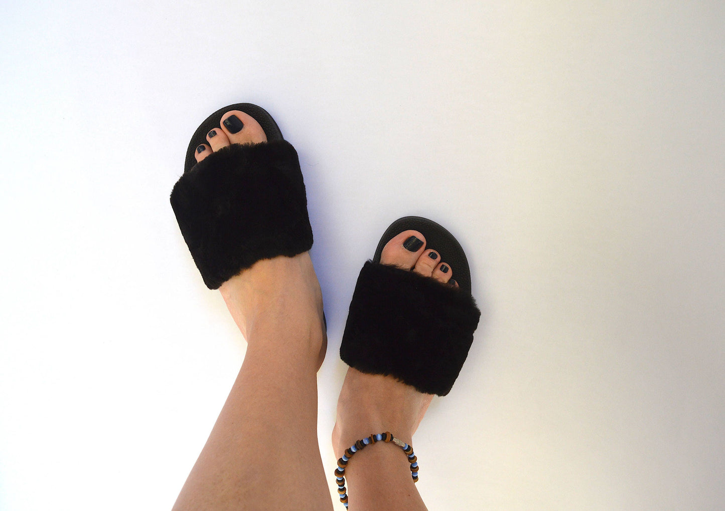 Real Beaver Fur Slides: Black Rubber Pool Slippers