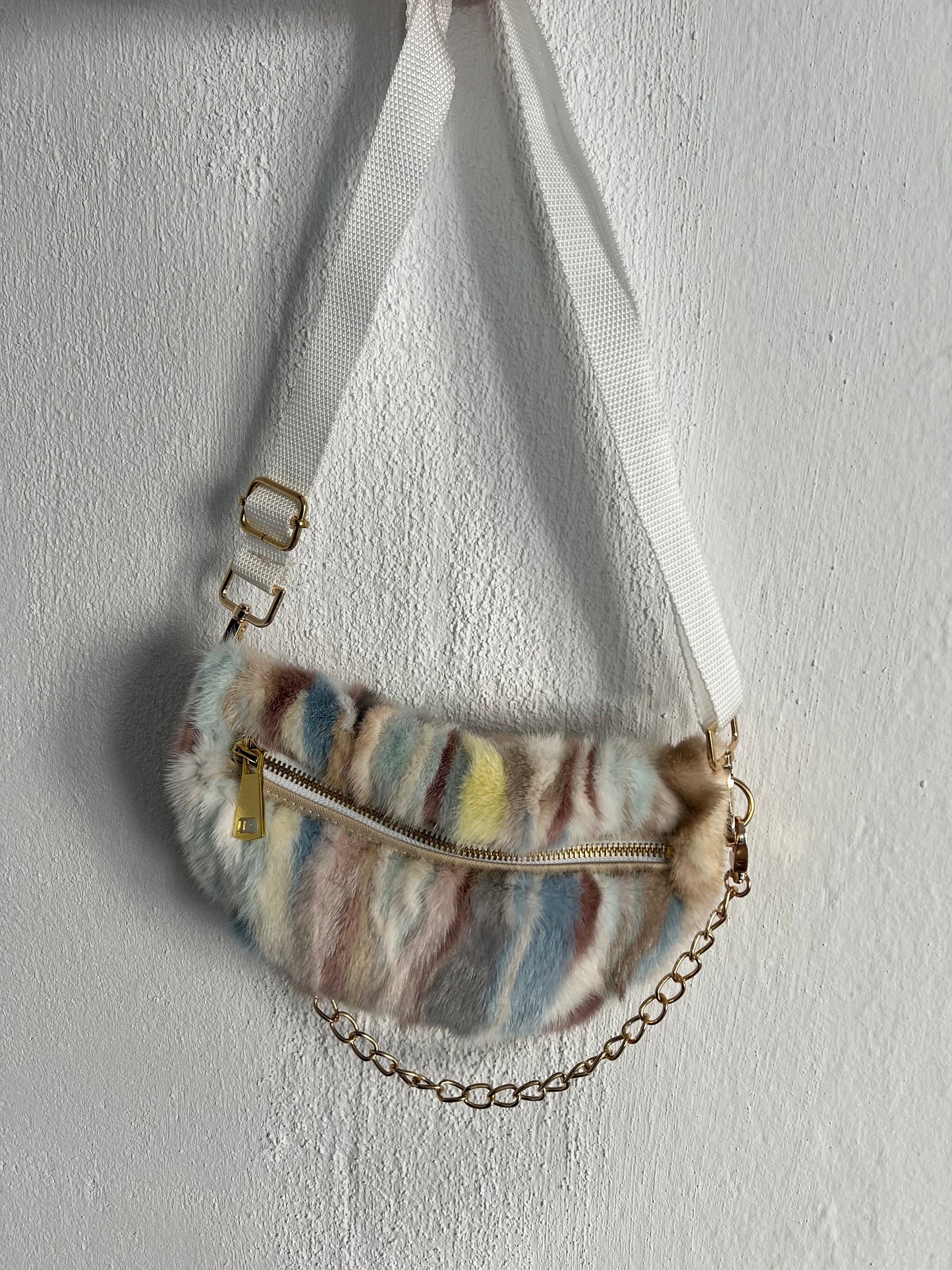 Real mink fur bumbag in multicolor with chain and zipper,fanny pack for waist, back or shoulder. Soft and lined fanny fur bag. Luxury gift