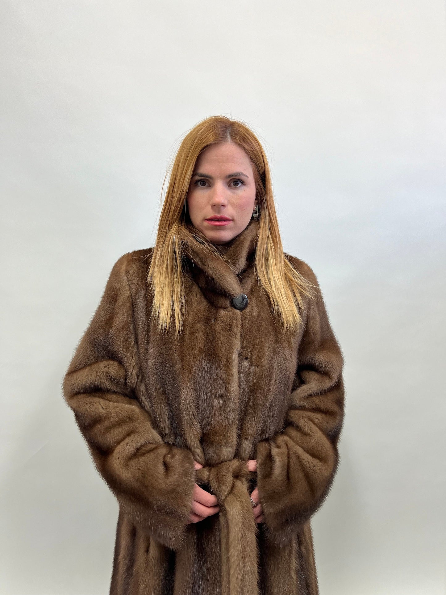 Handmade Demi Buff Mink Fur Coat: Long Collared Stroller, Medium/XLarge