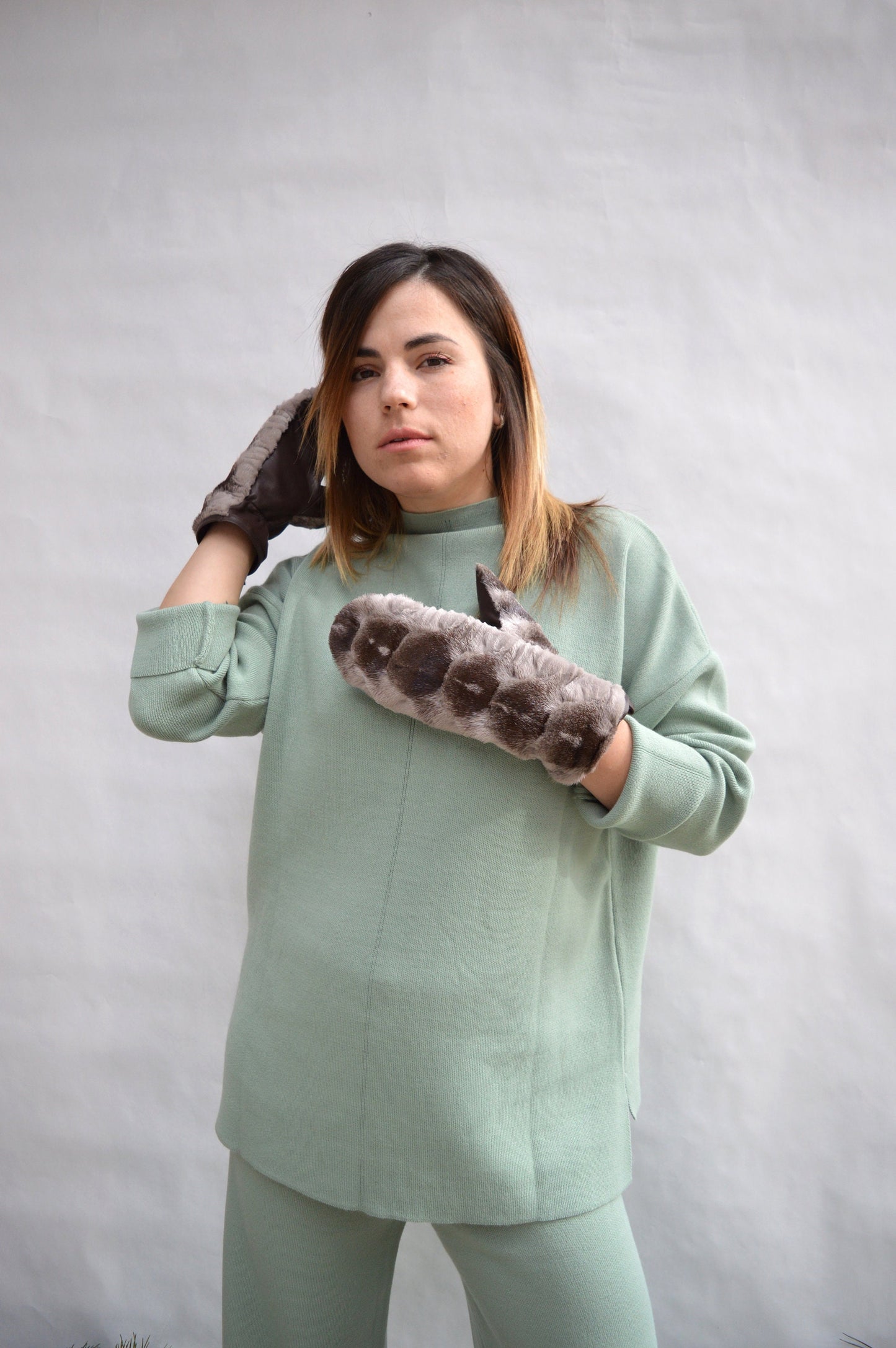 Sheared Mink Fur Mittens: Nappa Leather, Adjustable String
