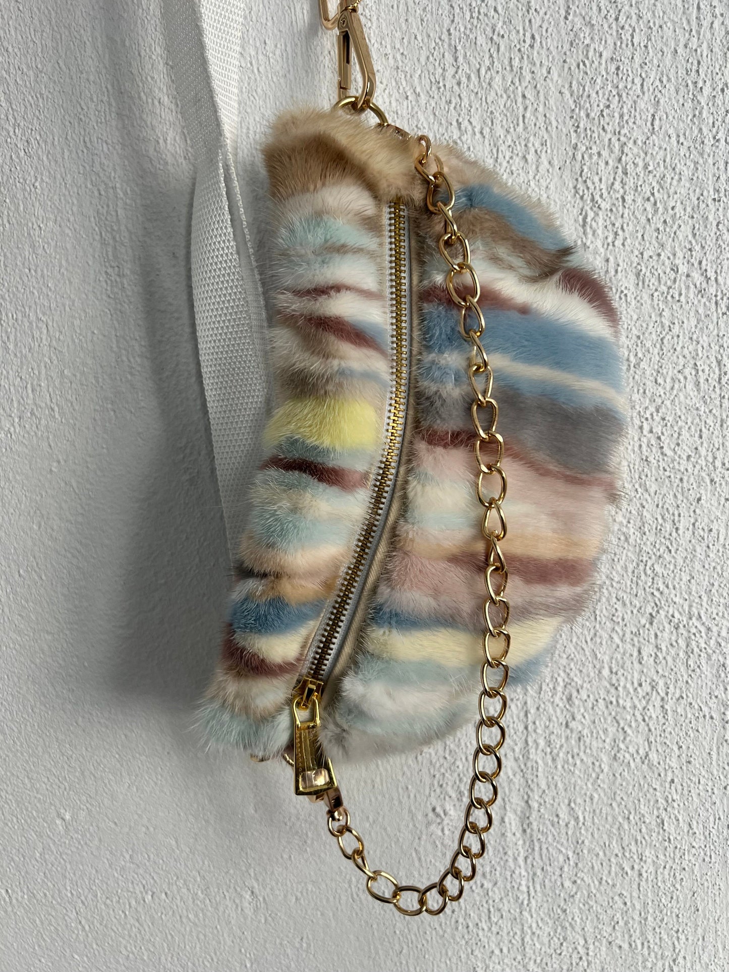 Real mink fur bumbag in multicolor with chain and zipper,fanny pack for waist, back or shoulder. Soft and lined fanny fur bag. Luxury gift