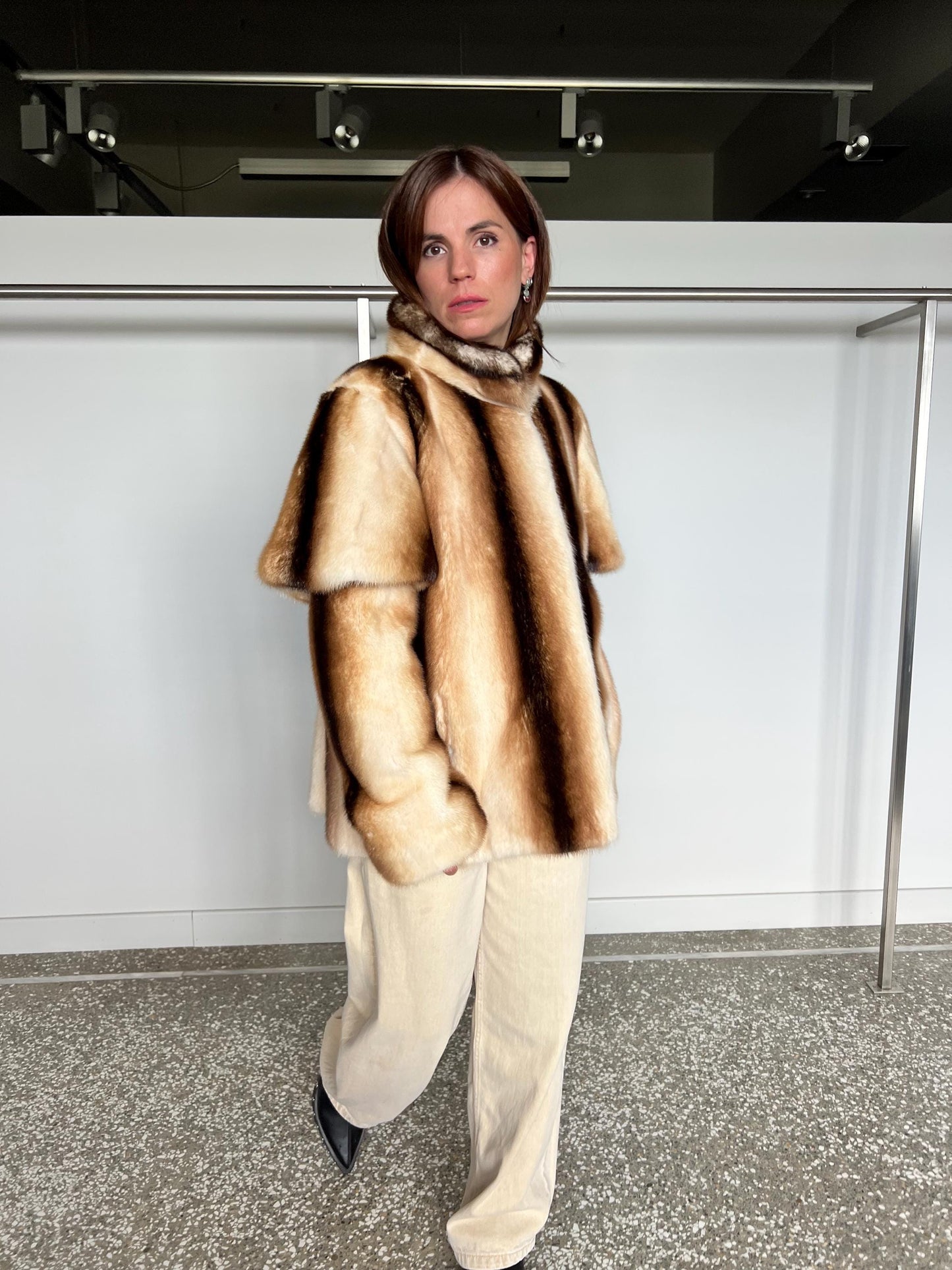 Handmade Beige Mink Fur Jacket with Removable Sleeves