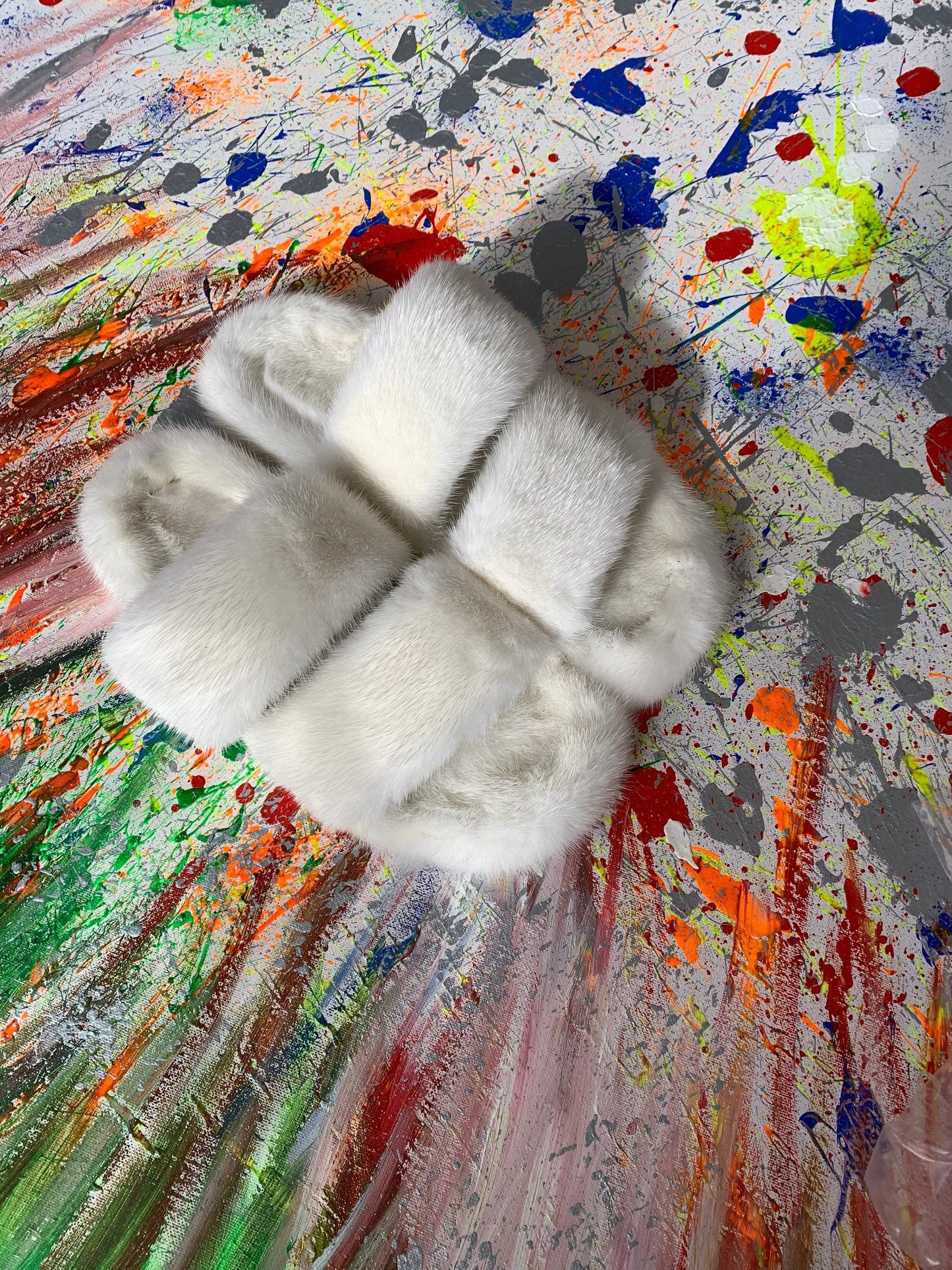 White Mink Fur Slides: Luxury Fur Slippers