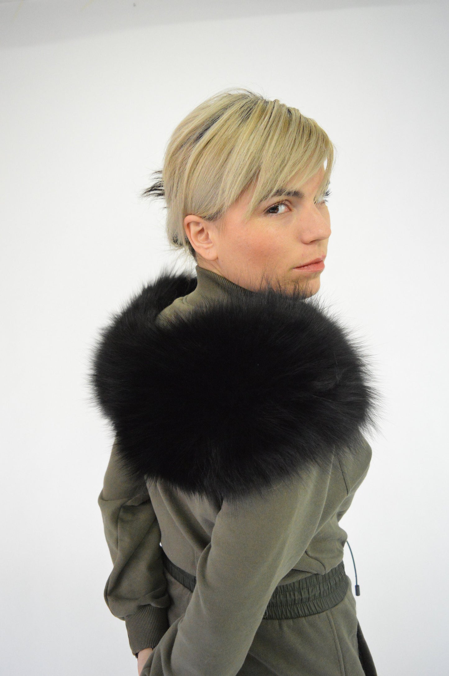 Real Fox Fur Black Collar: Luxury Neck Warmer Stole