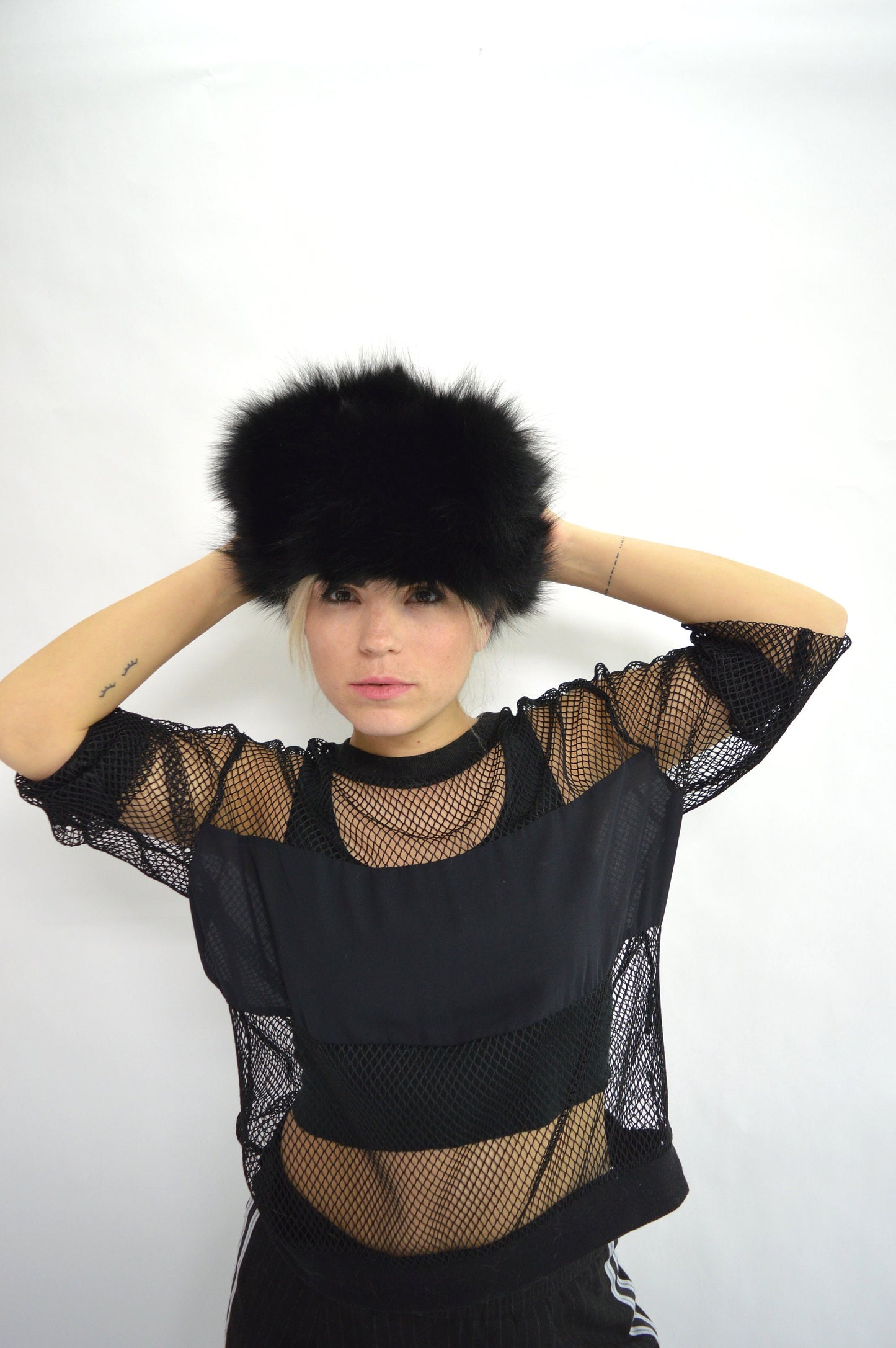 Real Fur Trapper Hat: Black Aviator Winter Cap