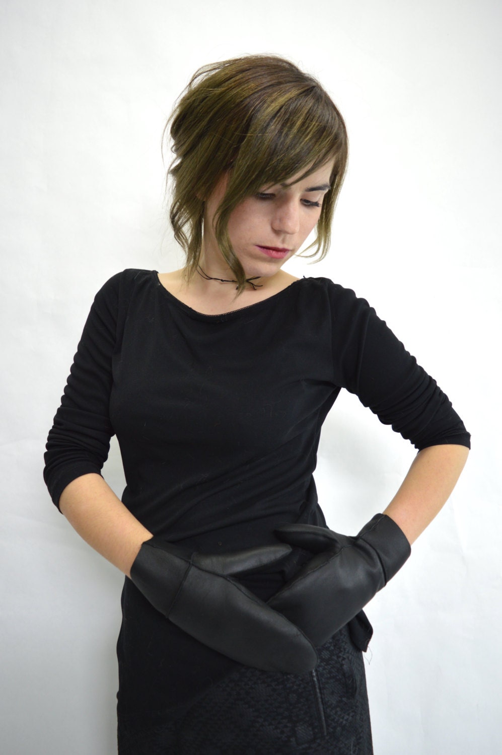 Shearling Fur Mittens: Genuine Sheepskin Gloves for Adults