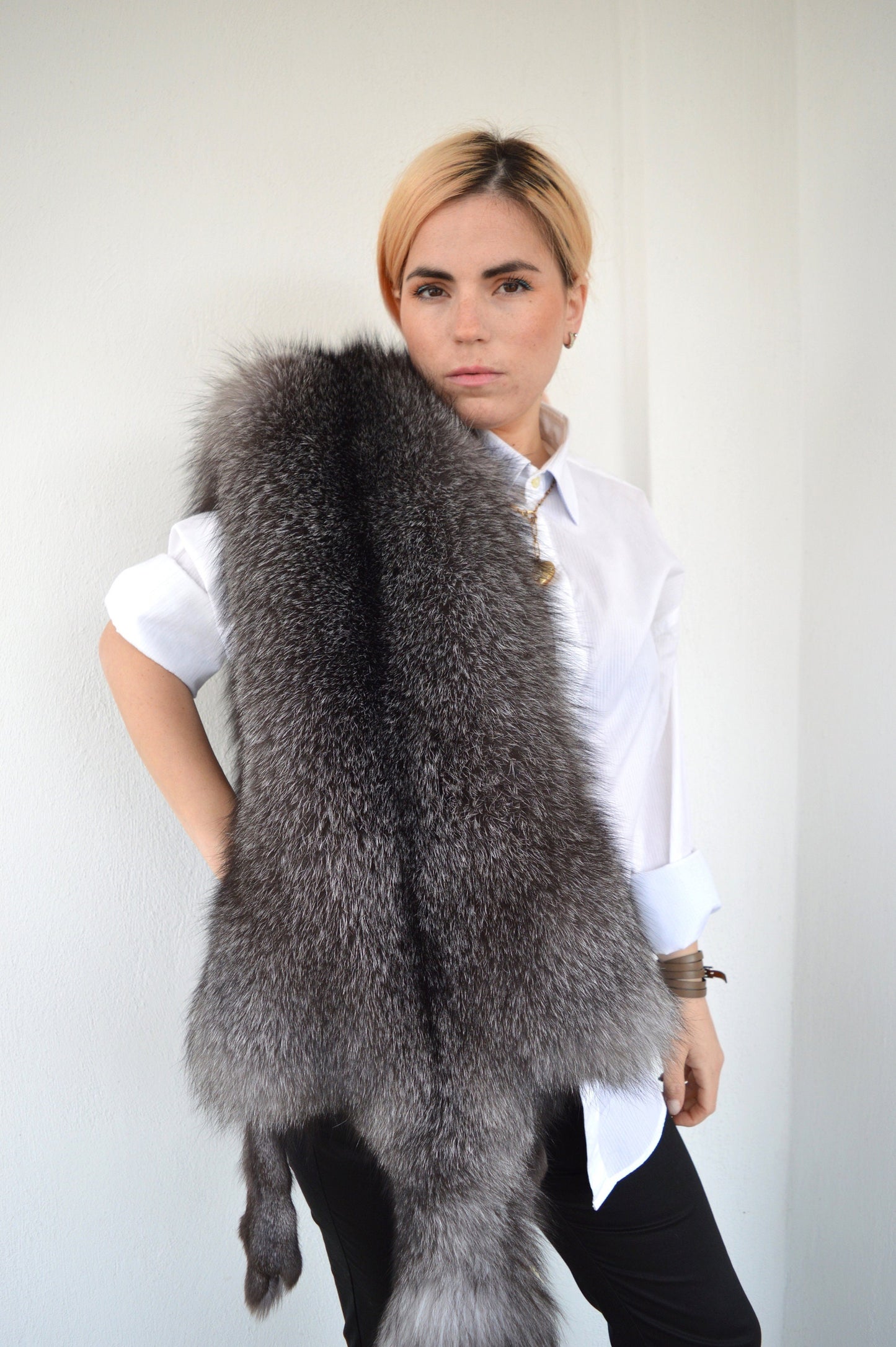 Genuine Saga Frost Fox Fur Pelt: Luxury DIY Craft Material
