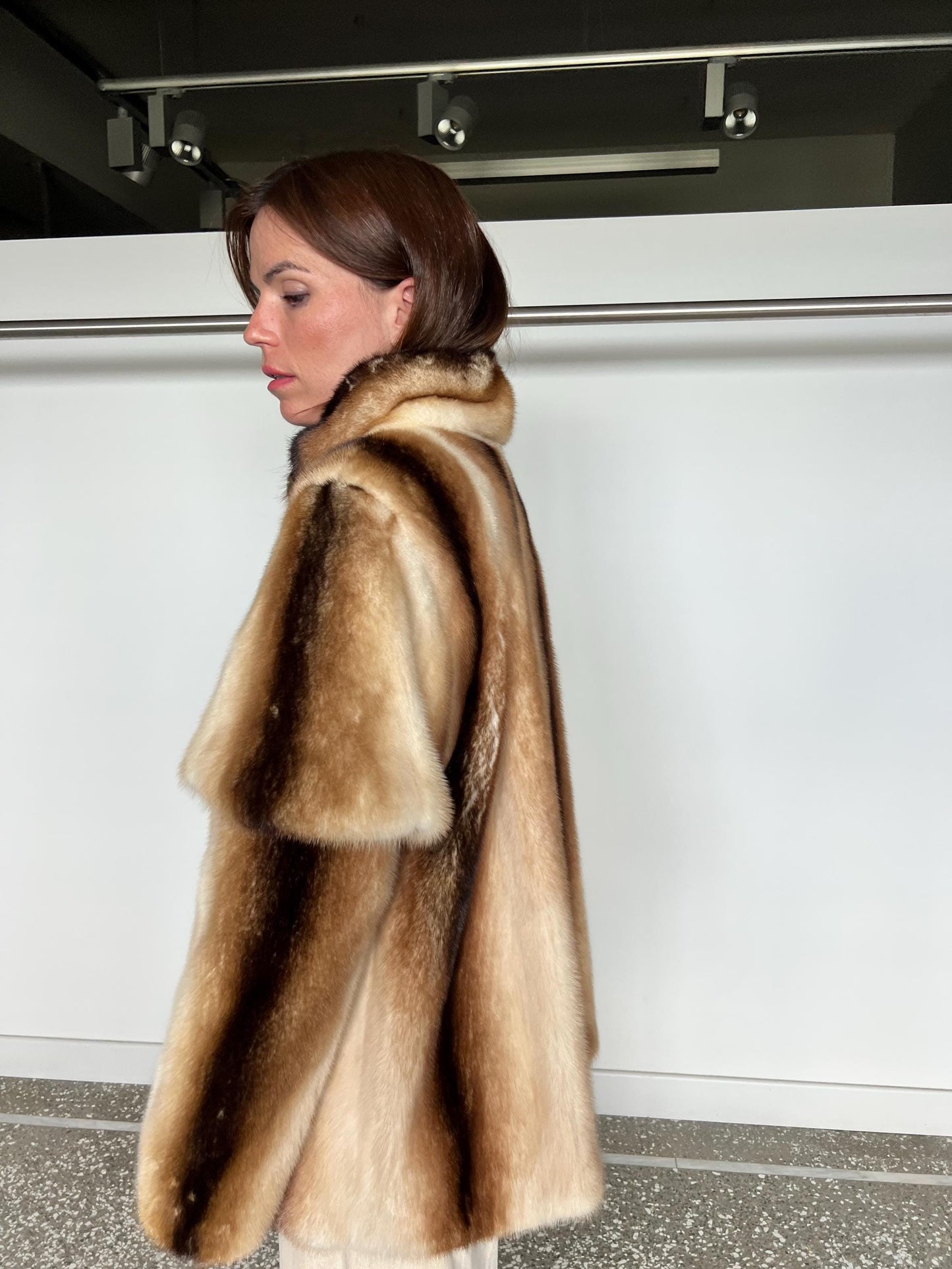 Handmade Beige Mink Fur Jacket with Removable Sleeves