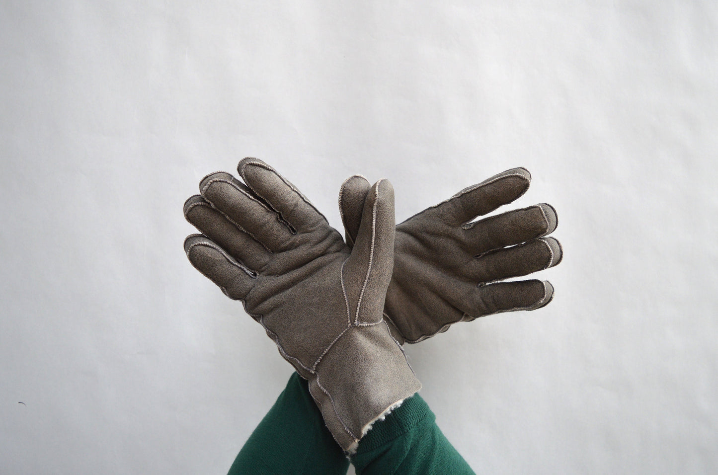 Shearling Fur Mittens: Unisex Sheepskin Gloves, Luxury Winter Gift