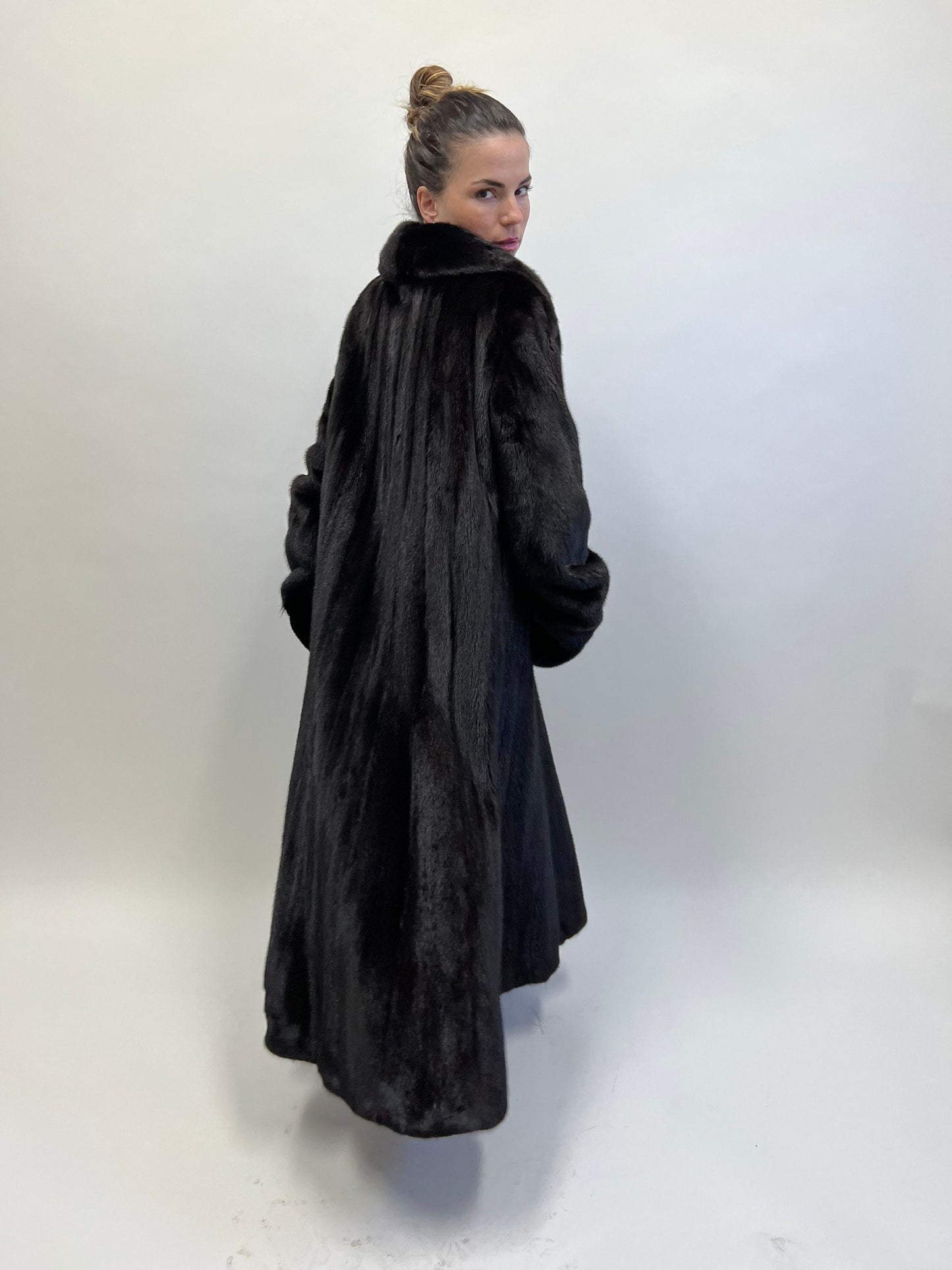 Handmade Black Mink Fur Long Coat: Luxury Godet Style
