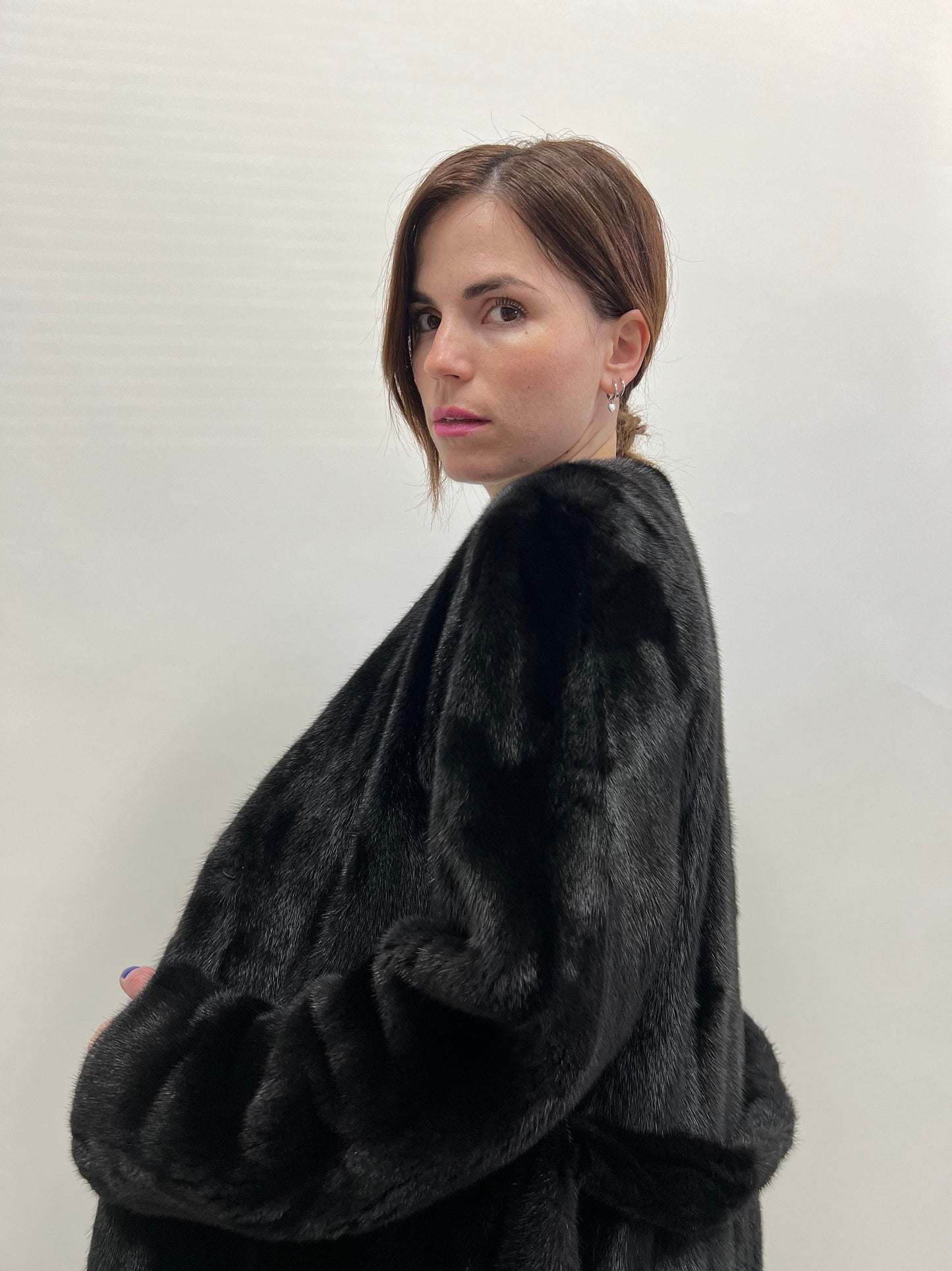 Black Velvet Mink Fur Robe Coat: Saga Male Pelts, Size Small