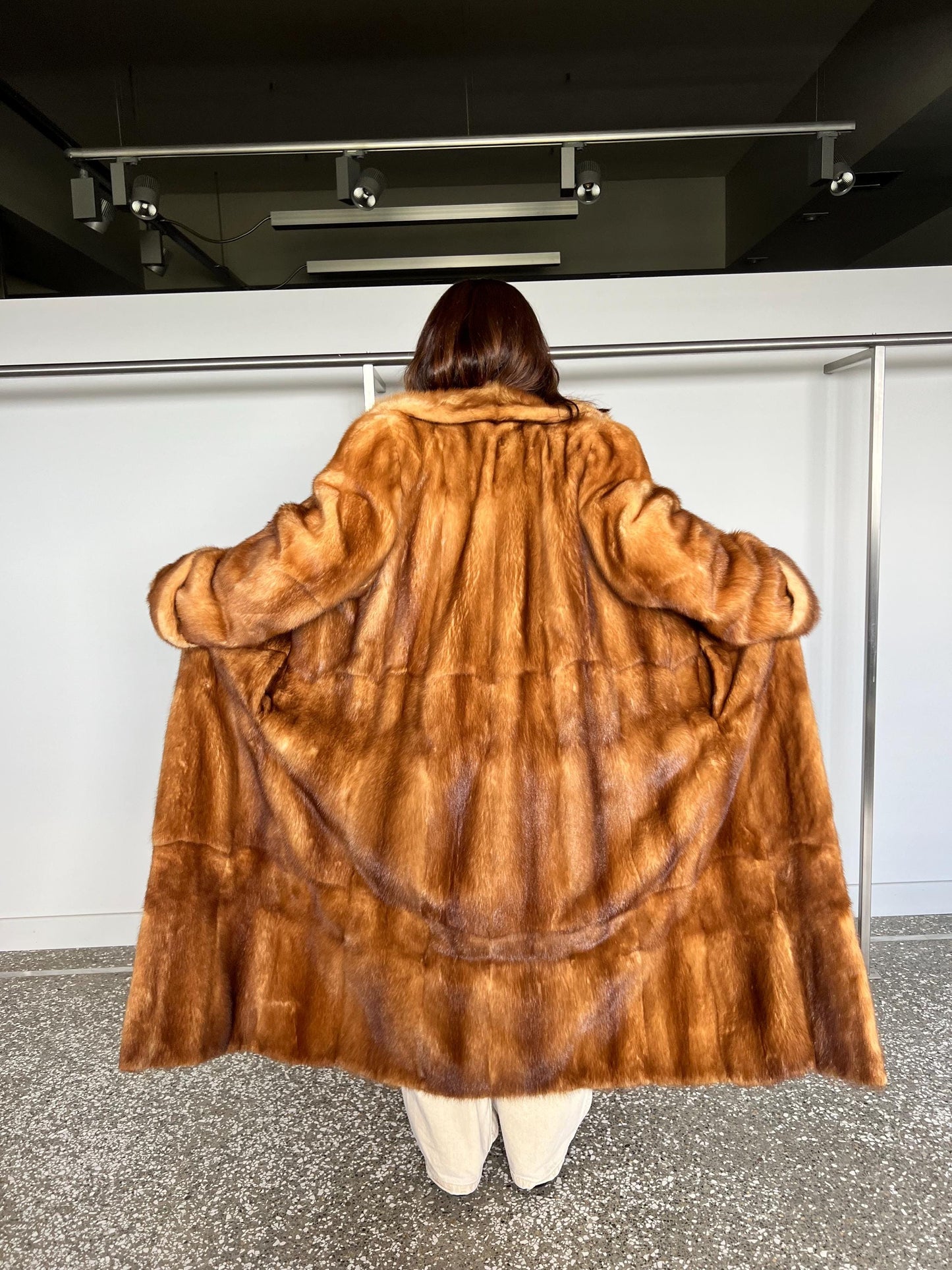 Handmade Golden Mink Fur Coat: Full Length Luxury Saga Stroller