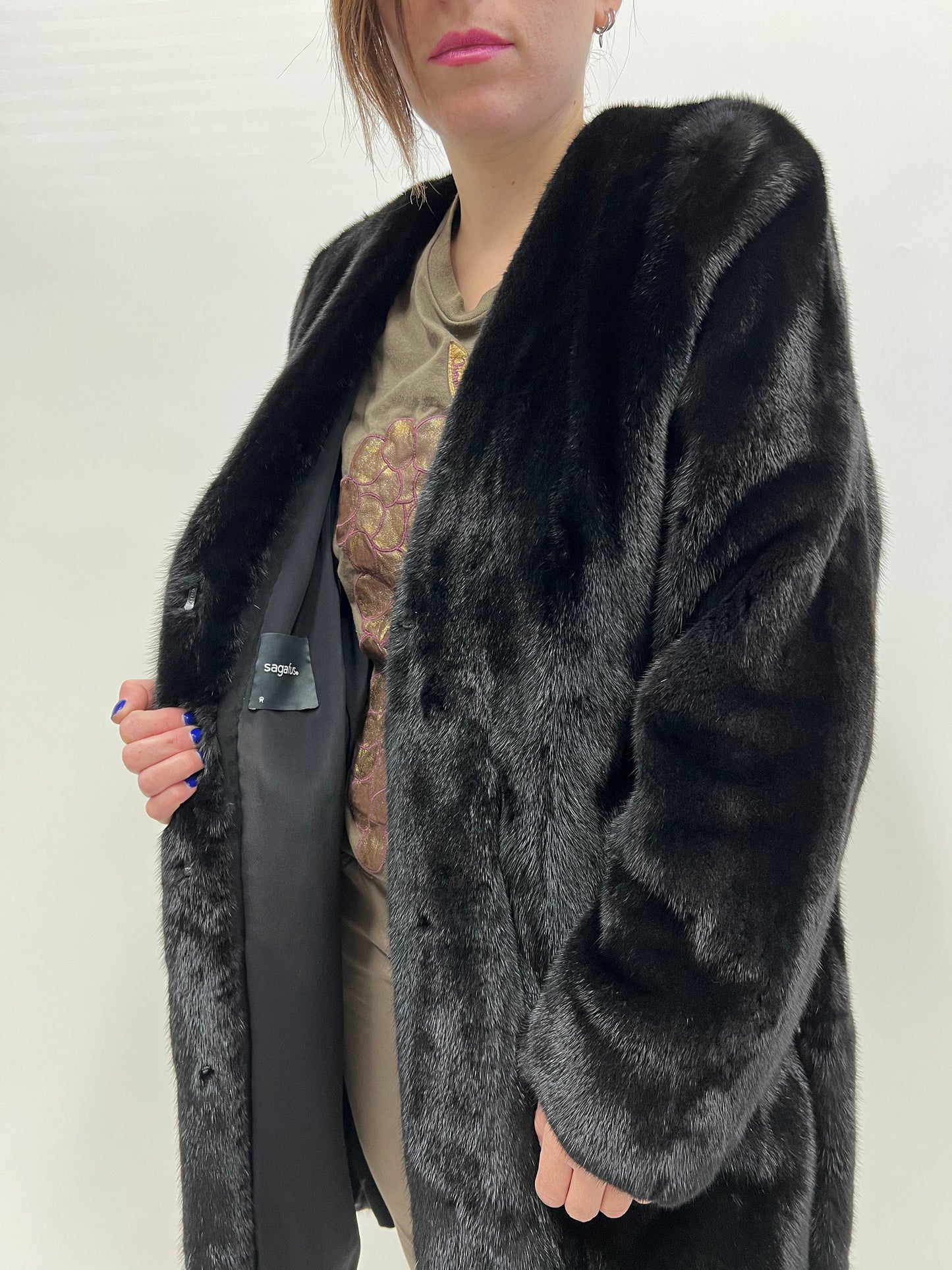 Black Velvet Mink Fur Robe Coat: Saga Male Pelts, Size Small